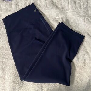 Lululemon true navy 21” size 14 wunder train